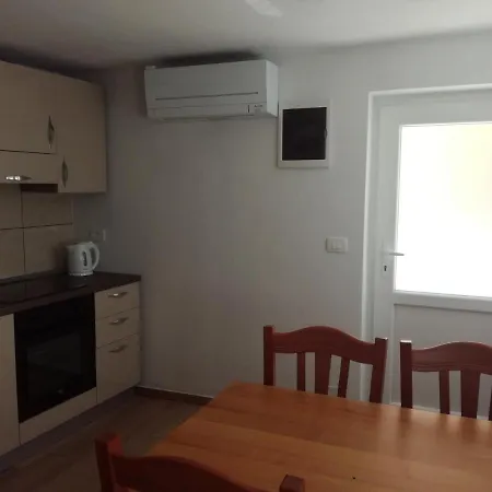 Apartma Kambrca Appartement Dreznica