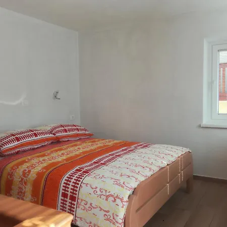 Apartma Kambrca